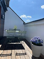 Charming Primrose Hill Rooftop Duplex