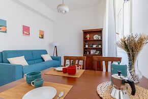 Ierone Apartment With Balcony by Wonderful Italy