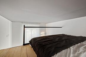 Cozy Studio Penthouse With Stunning View Balcony