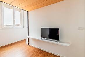 Cozy Studio Penthouse With Stunning View Balcony