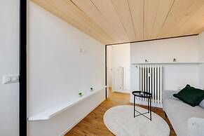 Cozy Studio Penthouse With Stunning View Balcony