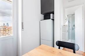 Cozy Studio Penthouse With Stunning View Balcony