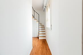 Cozy Studio Penthouse With Stunning View Balcony