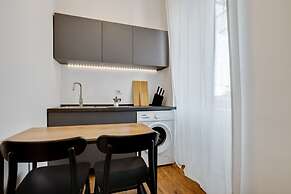 Cozy Studio Penthouse With Stunning View Balcony