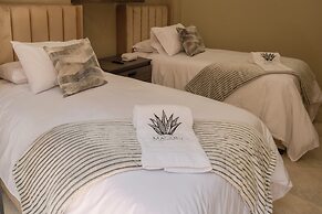 Casa Maguey with Jacuzzi and Panoramic View of the Bay