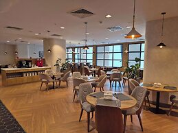 Hilton Garden Inn Termez Airitom
