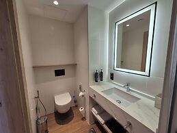 Hilton Garden Inn Termez Airitom