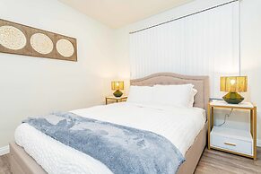 Chic Historic Route 66 Home - Ideal for Relaxation
