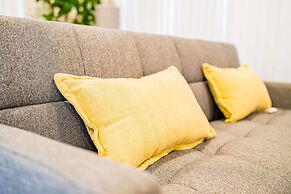 Chic Historic Route 66 Home - Ideal for Relaxation