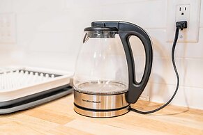 Chic Historic Route 66 Home - Ideal for Relaxation