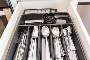 Chic Historic Route 66 Home - Ideal for Relaxation