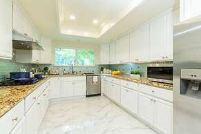 Luxury Pool Home in Glendora Foothills Retreat
