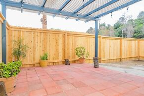 Elegant Country Retreat With Serene Patio Haven