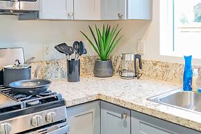 Elegant Country Retreat With Serene Patio Haven