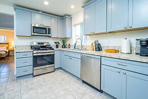 Elegant Country Retreat With Serene Patio Haven