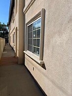 Elegant Pasadena Retreat Prime Comfort Awaits