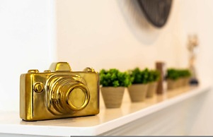 Elegant Pasadena Retreat Prime Comfort Awaits