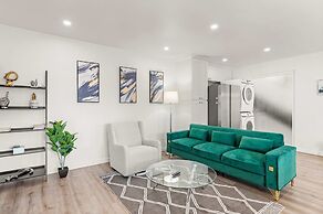 Newly Remodeled 2b2b APT Near Pasadena Old Town