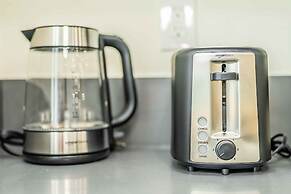 Newly Remodeled 2b2b APT Near Pasadena Old Town