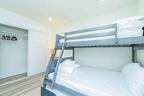 Newly Remodeled 2b2b APT Near Pasadena Old Town