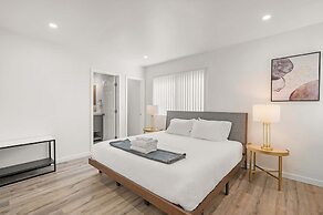 Modern Family Getaway With Spacious Living Areas