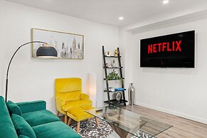 Modern Family Getaway With Spacious Living Areas