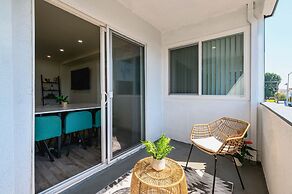 Modern Family Getaway With Spacious Living Areas