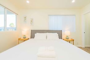 Modern Family Getaway With Spacious Living Areas