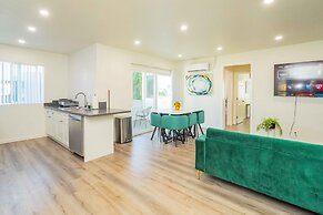 Modern Family Getaway With Spacious Living Areas