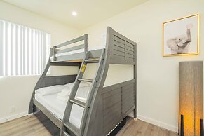 Modern Family Getaway With Spacious Living Areas