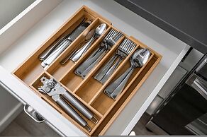 Modern Family Getaway With Spacious Living Areas