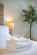 Serene Retreat With Modern Comforts in San Gabriel