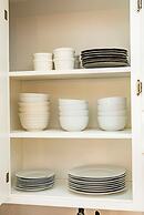 Serene Retreat With Modern Comforts in San Gabriel