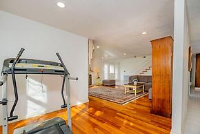 Serene Retreat With Modern Comforts in San Gabriel