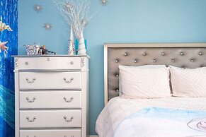 3Bd Sleeps8 With Pool Close to Disney Festival 220