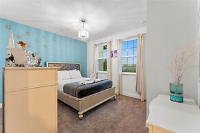 3Bd Sleeps8 With Pool Close to Disney Festival 220
