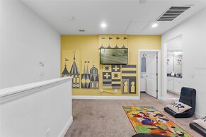 3Bd Sleeps8 With Pool Close to Disney Festival 220