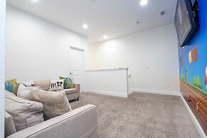 3Bd Sleeps8 With Pool Close to Disney Festival 220