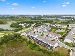 3Bd Sleeps8 With Pool Close to Disney Festival 220