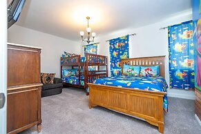 3Bd Sleeps8 With Pool Close to Disney Festival 220
