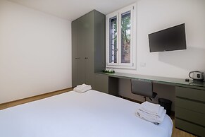 Casa Due Agosto Sleek and Central