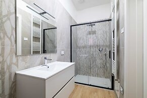 Casa Due Agosto Sleek and Central