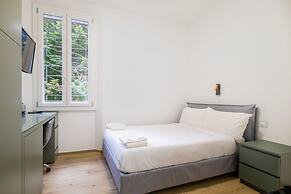Casa Due Agosto Sleek and Central