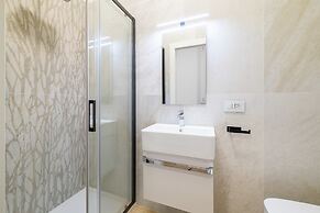 Casa Due Agosto Sleek and Central