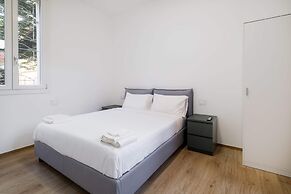Casa Due Agosto Sleek and Central