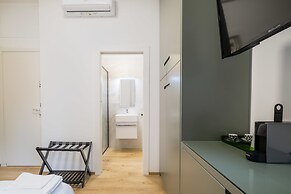 Casa Due Agosto Sleek and Central