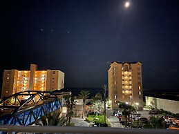 Crystal Tower 206- Amenities Galore Lazy River