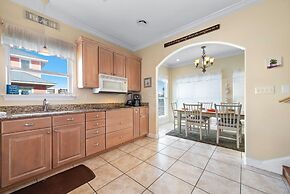 Blue Lagoon Beach House