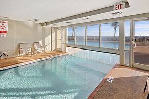 Tradewinds 1301 Beachfront Top-floor