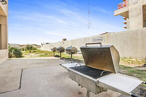 Sugar Beach153- 4 Pools Beachfront